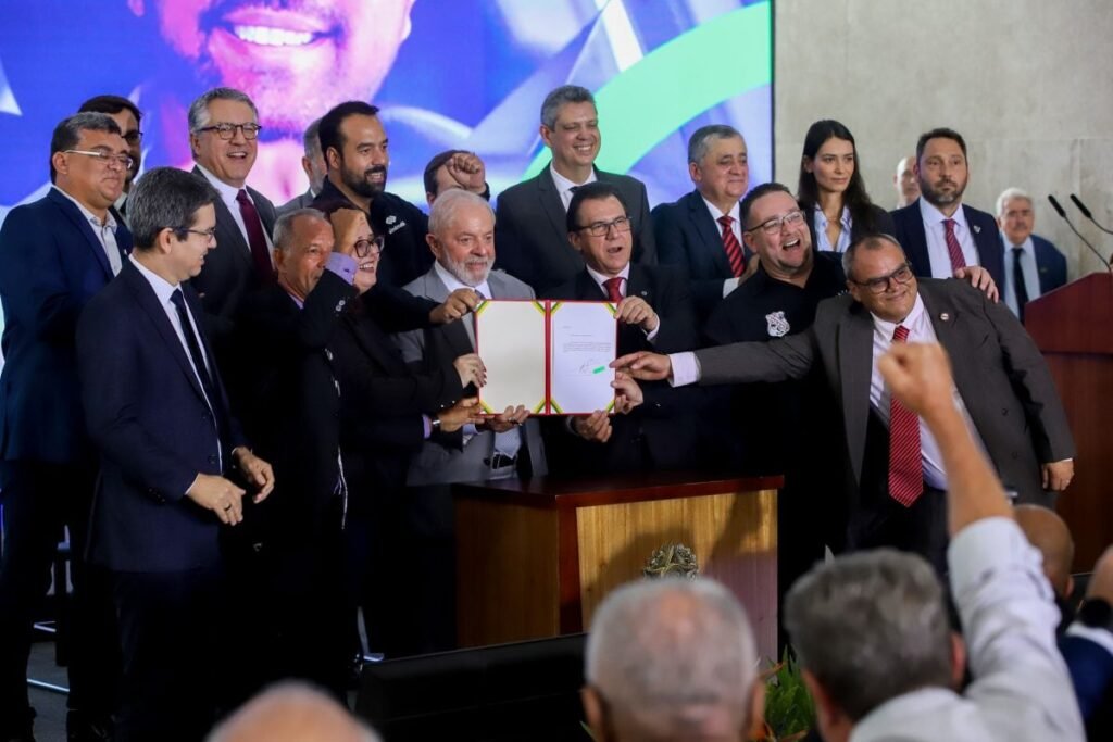 Em meio a resistências, governo retira urgência de PL que regula o trabalho de motoristas de apps – Política – CartaCapital