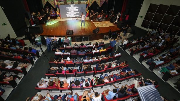 Tribuna do Recôncavo / NOTÍCIAS / Santo Antônio de Jesus vai eleger a música oficial do São João