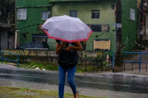 Bahia tem 117 cidades sob alerta de perigo para fortes chuvas; veja lista