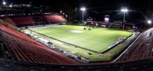 Vitória x Flamengo: onde assistir, prováveis escalações e arbitragem