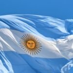 Câmara da Argentina aprova lei da redução da maioridade penal