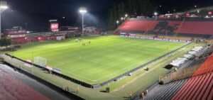 Vitória x Bahia de Feira: veja onde assistir, horário e prováveis escalações