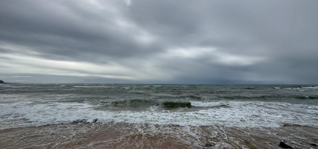 Inmet emite alerta de chuvas intensas para toda a Bahia nesta sexta; saiba mais