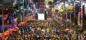 Cerca de 300 mil turistas estrangeiros estiveram no Brasil durante o Carnaval