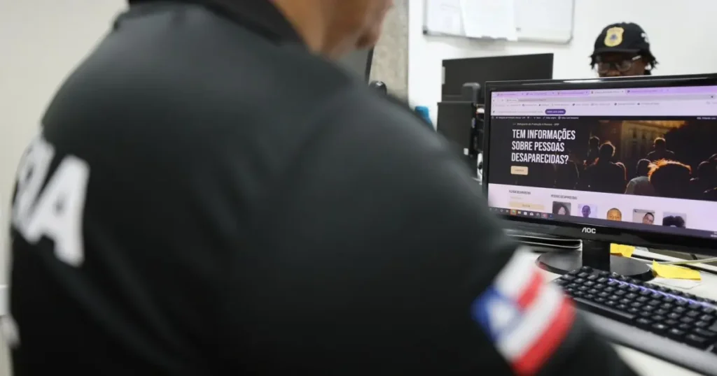 Investigado por ‘stalking’ digital é preso por importunação sexual no nordeste da Bahia