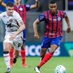 Com 1º tempo movimentado, Bahia e Vitória empatam pelo Brasileirão