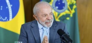 Brasil oficializa acordo histórico entre Mercosul e UE
