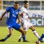 Vitória empata com o Confiança, mas avança em 1º do grupo no Nordestão