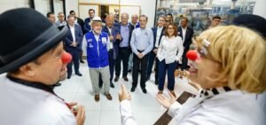 Lula anuncia pacote de R$ 2,2 bilhões para ampliar tratamento contra câncer no SUS