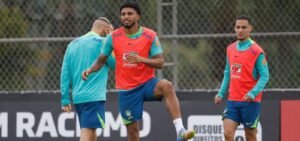 Após lesão, Wesley é cortado da Seleção Brasileira e está fora da Copa