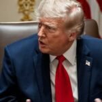 Trump pressiona distribuidoras por queda no preço dos combustíveis