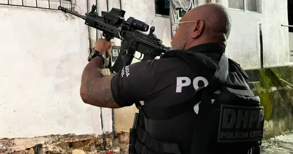 Polícia Civil deflagra Operação Gênesis contra organização criminosa envolvida em homicídios na capital baiana