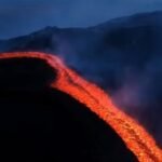Erupção do vulcão Etna fecha aeroporto e afeta voos na Itália
