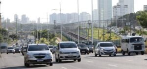 Motoristas têm até o fim de julho para garantir desconto de 8% no IPVA na Bahia