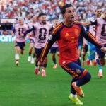 No último tango de Messi, Espanha aproveita expulsão, bate a Argentina e é bicampeã
