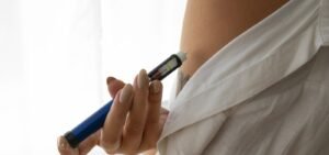 Pedidos online de canetas emagrecedoras aumentam 2,5 vezes no primeiro semestre de 2026