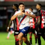 Tabu quebrado! Bahia bate o Vitória e vence o 1º Ba-Vi no Barradão pelo Brasileiro
