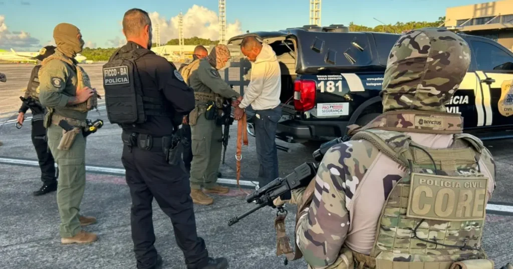 Forças de segurança da Bahia prendem líderes de facções em três estados brasileiros