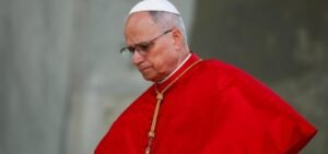Papa Leão XIV é internado nesta terça para cirurgia de retirada de nódulo pulmonar