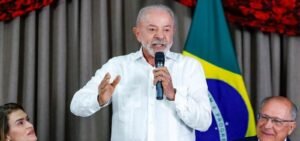 Lula anuncia medidas para reduzir dívidas e ampliar crédito para MEIs