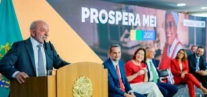 Perdão de dívidas, aumento de teto e Pix de R$ 5 mil: entenda pacote de Lula para MEIs