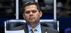 Fim da escala 6×1 será promulgado nesta sexta-feira por Davi Alcolumbre